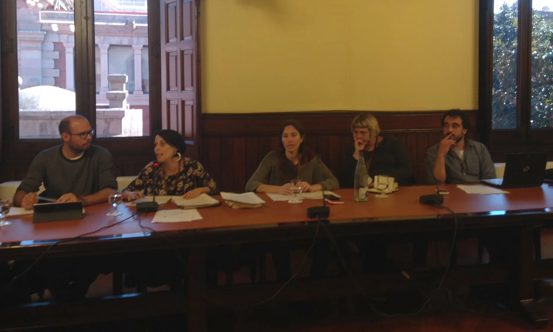 Reunió d'Stop Mare Mortum al Parlament. Font: Stop Mare Mortum