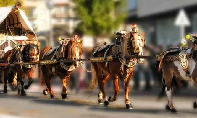 Tres Tombs