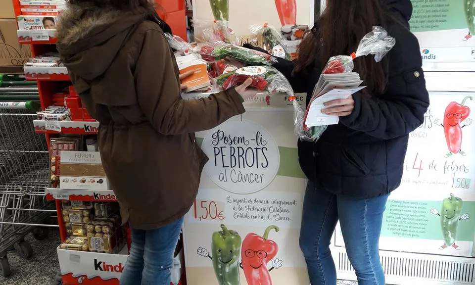 Campanya "Posem-li pebrots al càncer"