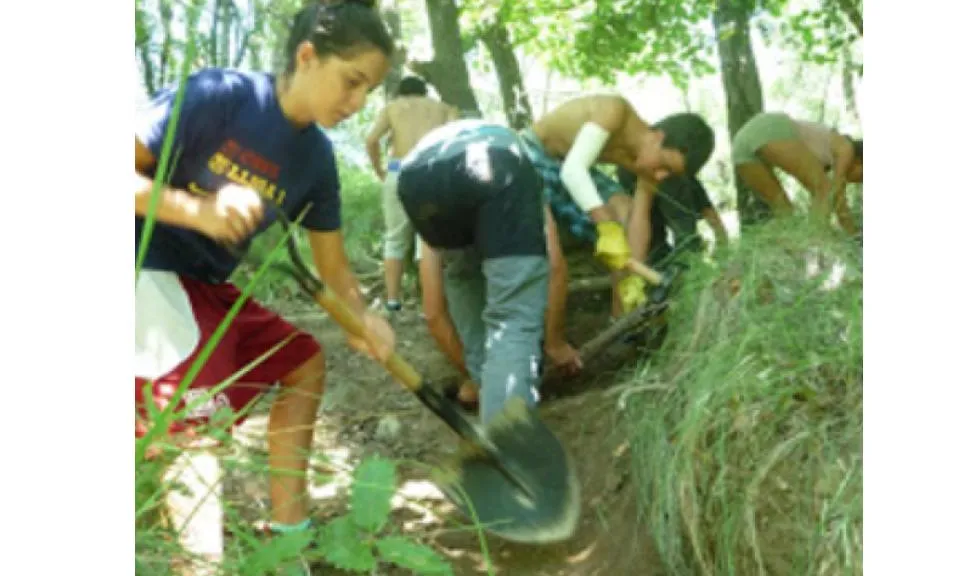 Camp de treball ambiental dels Minyons Escoltes a la conca del Ter 