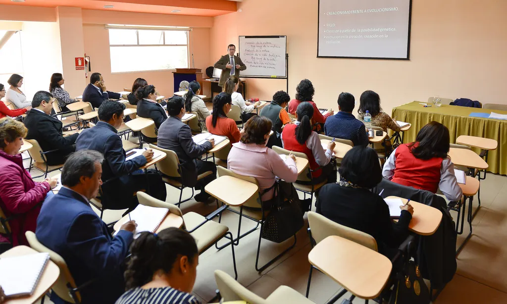 formació amb alumnes i professor