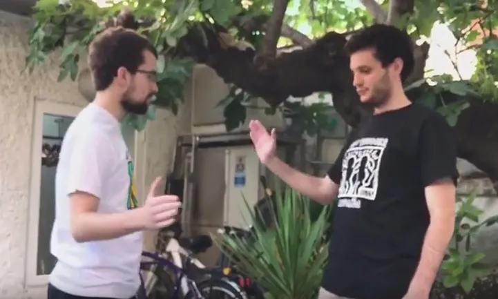 Salutació d'en Marc i d'en Lluís, de l'equip de Best Buddies Barcelona.