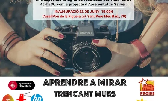 Flyer exposició ‘Aprendre a mirar. Trencant murs invisibles’
