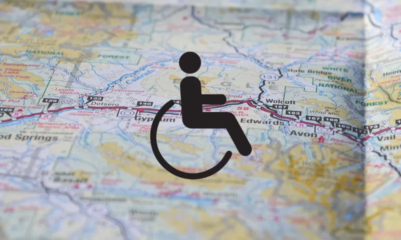 Google Maps demana la contribució dels ciutadans per determinar els llocs que són accessibles. 