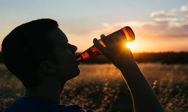 El consum no responsable d'alcohol pot suposar un greu problema de salut, especialment entre la població més jove