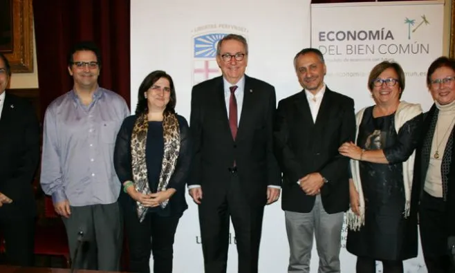 Acord de col·laboració amb la Universitat de Barcelona per l'Economia del Bé Comú 