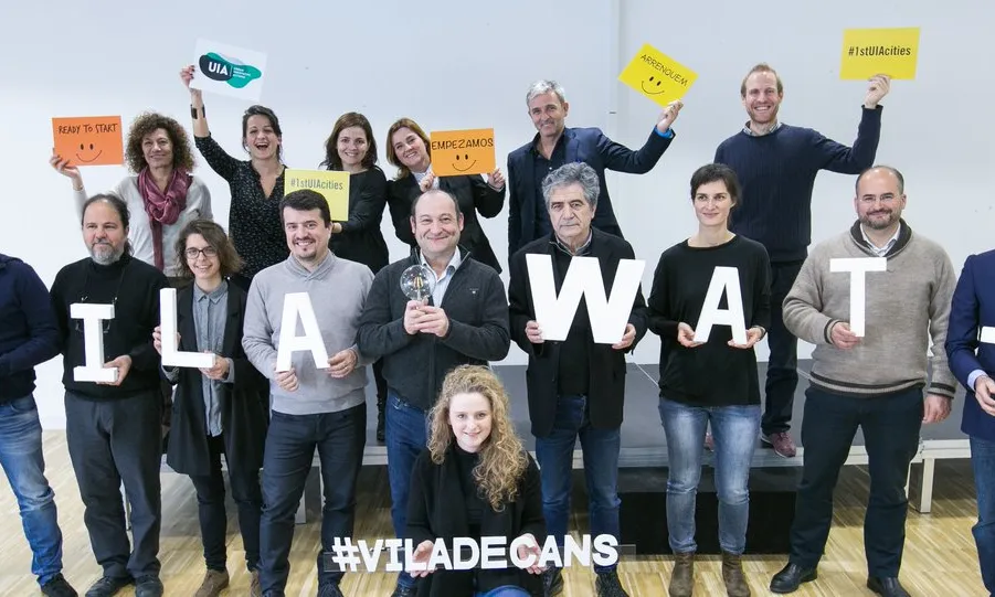 Celebrant el començament d'aquest projecte a Viladecans