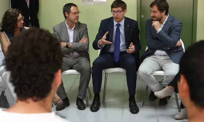 Els consellers de Salut i Justícia, reunits al Centre Penitenciari Brians 1 amb professionals i interns