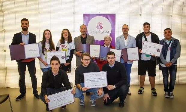 Persones premiades a la convocatòria 2016.