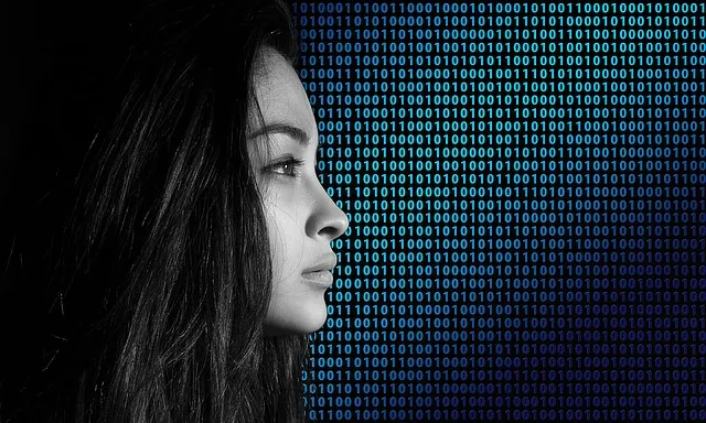Una noia amb fons de sistema binari