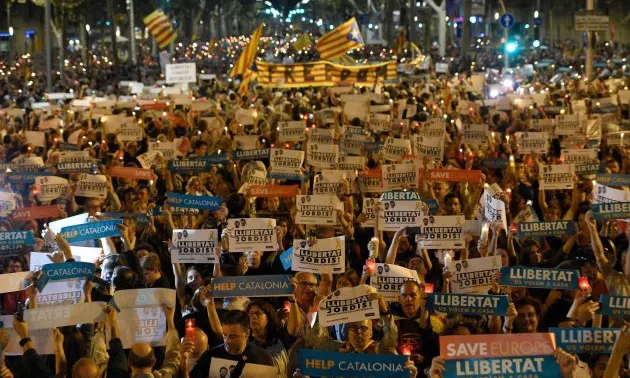 Manifestació de condemna de la privació de llibertat dels presidents de l'ANC i d'Òmnium. (17/10/2017)
