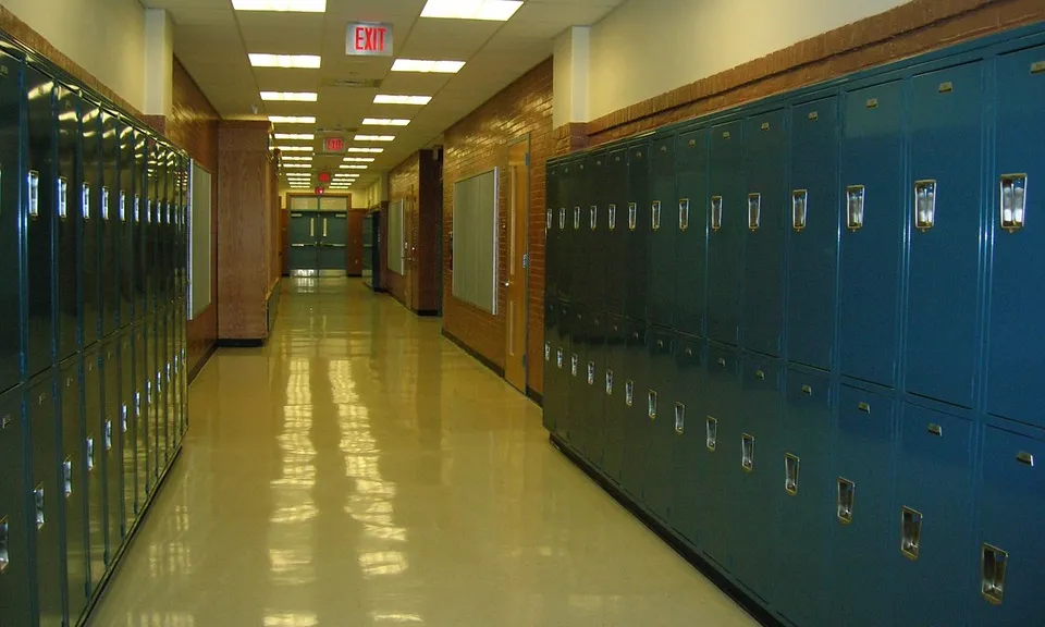 La nova norma pretén promoure la col·laboració entre centres ordinaris i d'educació especial