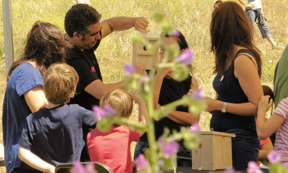 El projecte Refugis de Fauna de la Fundació World Nature promou la creació de refugis per a la biodiversitat a prop de casa 