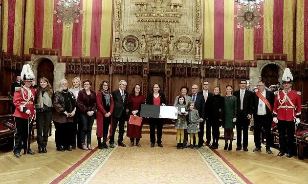 Imatge de l'entrega de la Medalla d'or al mèrit cívic.
