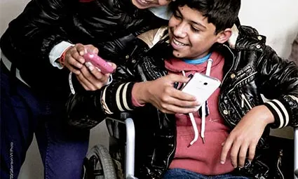 UNICEF analitza com afecta la bretxa digital a la infància més vulnerable