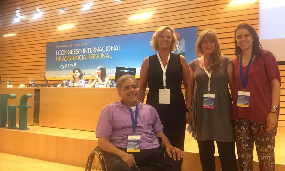 Membres d'ECOM i representant de la Generalitat de Catalunya, al I Congrés Internacional d'Assistència Personal
