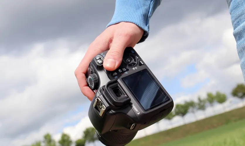Si t'interessa la fotografia, l'Associació La Muntanyeta t'ofereix una oportunitat de voluntariat.