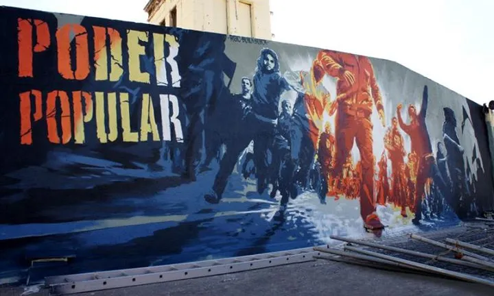 Façana de Can Vies, a Sants