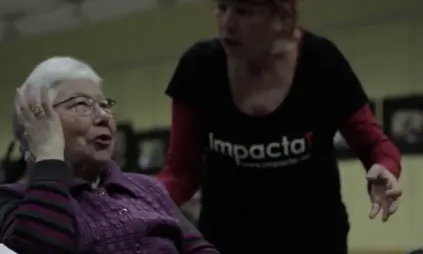 L'associació Impacta't proposarà un teatrefòrum interactiu i participatiu amb el públic assistent.