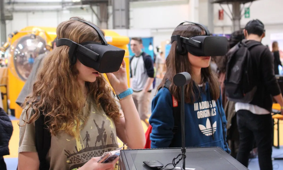 Moltes noies perden l'interès en els estudis TIC en l'adolescència. S'estan portanta terme iniciatives per rebertir aquesta tendència