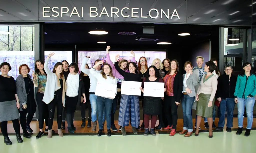 Grup de dones participants en els programes de Barcelona Activa d’acompanyament i enfortiment de projectes liderats per dones.