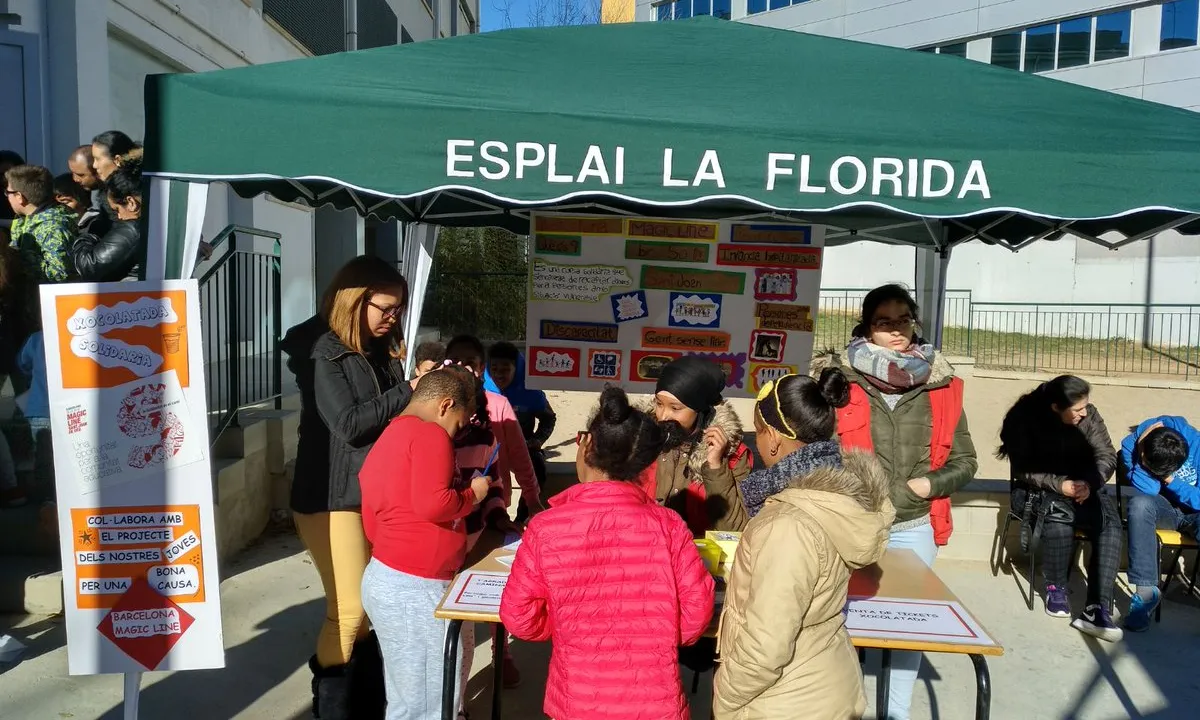 Fent difusió del projecte de participació en la Barcelona Magic Line