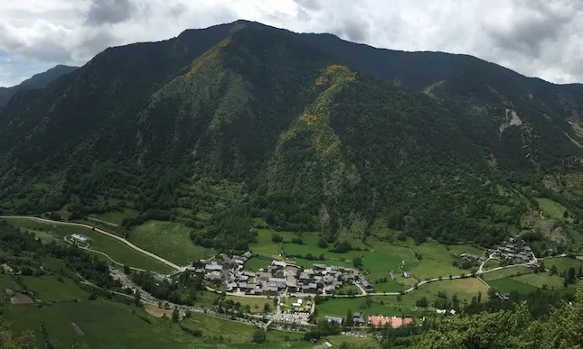Les valls d'Àreu, una de les catedrals del senderisme