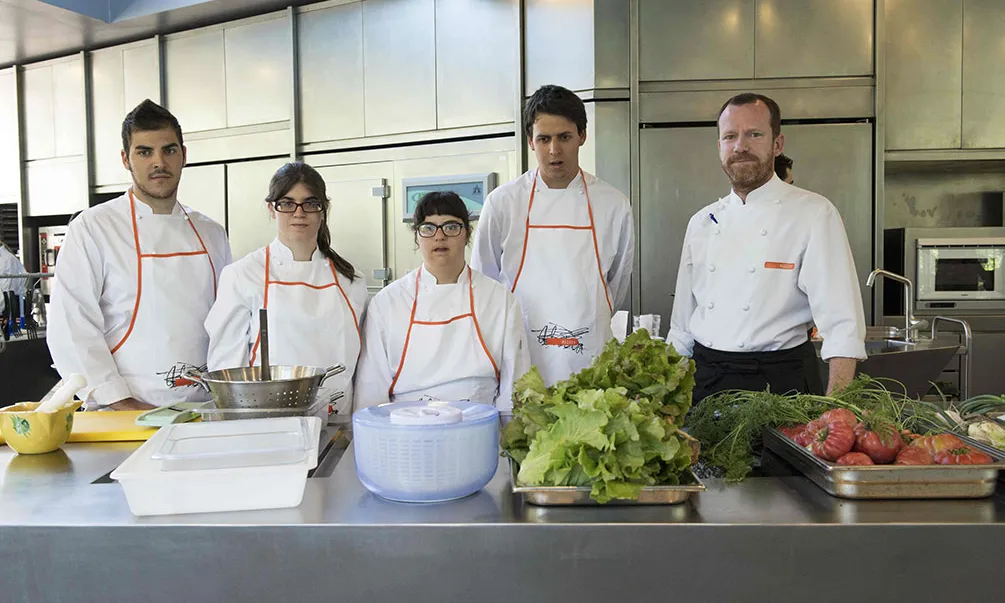 El restaurant fomenta la contractació i inclusió de persones amb discapacitat.
