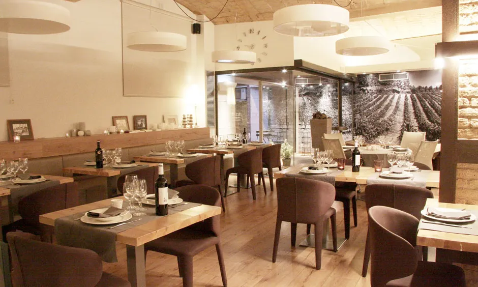 L'espai ofereix receptes tradicionals, productes de proximitat i plats tradicionals.