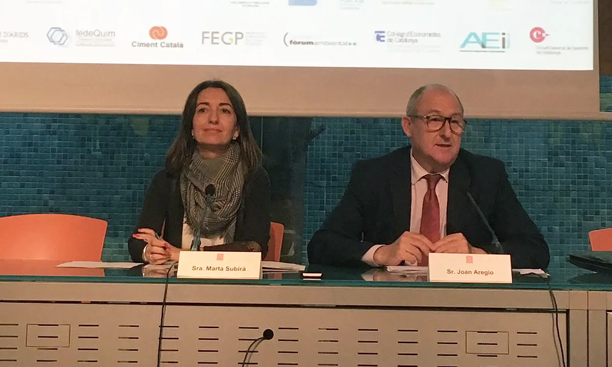 Marta Subirà i Joan Aregio en l'acte de presentació