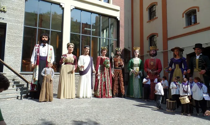 Gegants i gegantes participants a la primera edició del concurs