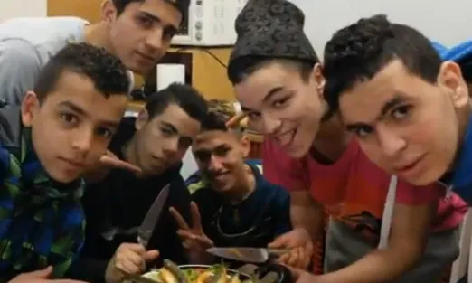 L'entitat treballa tant amb joves com amb persones adultes