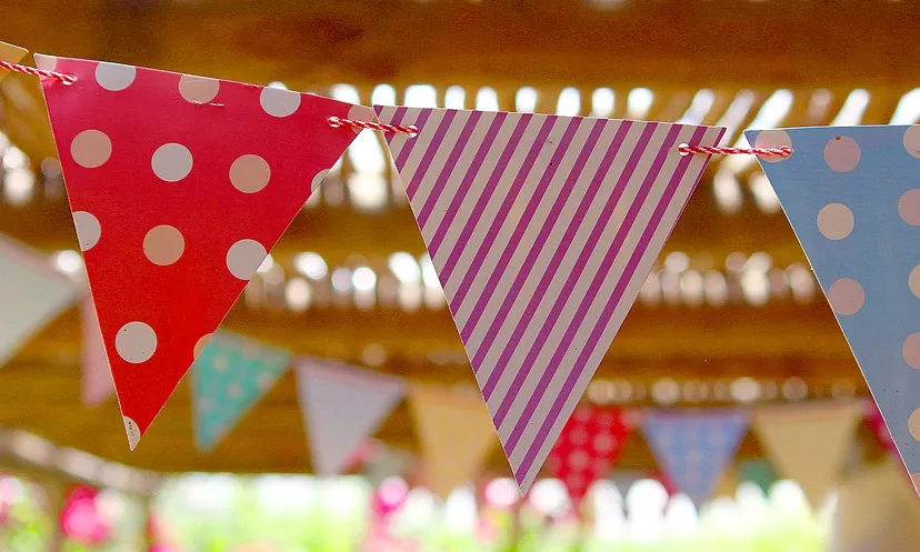 Les celebracions són activitats socials que ajuden a cohesionar un equip.