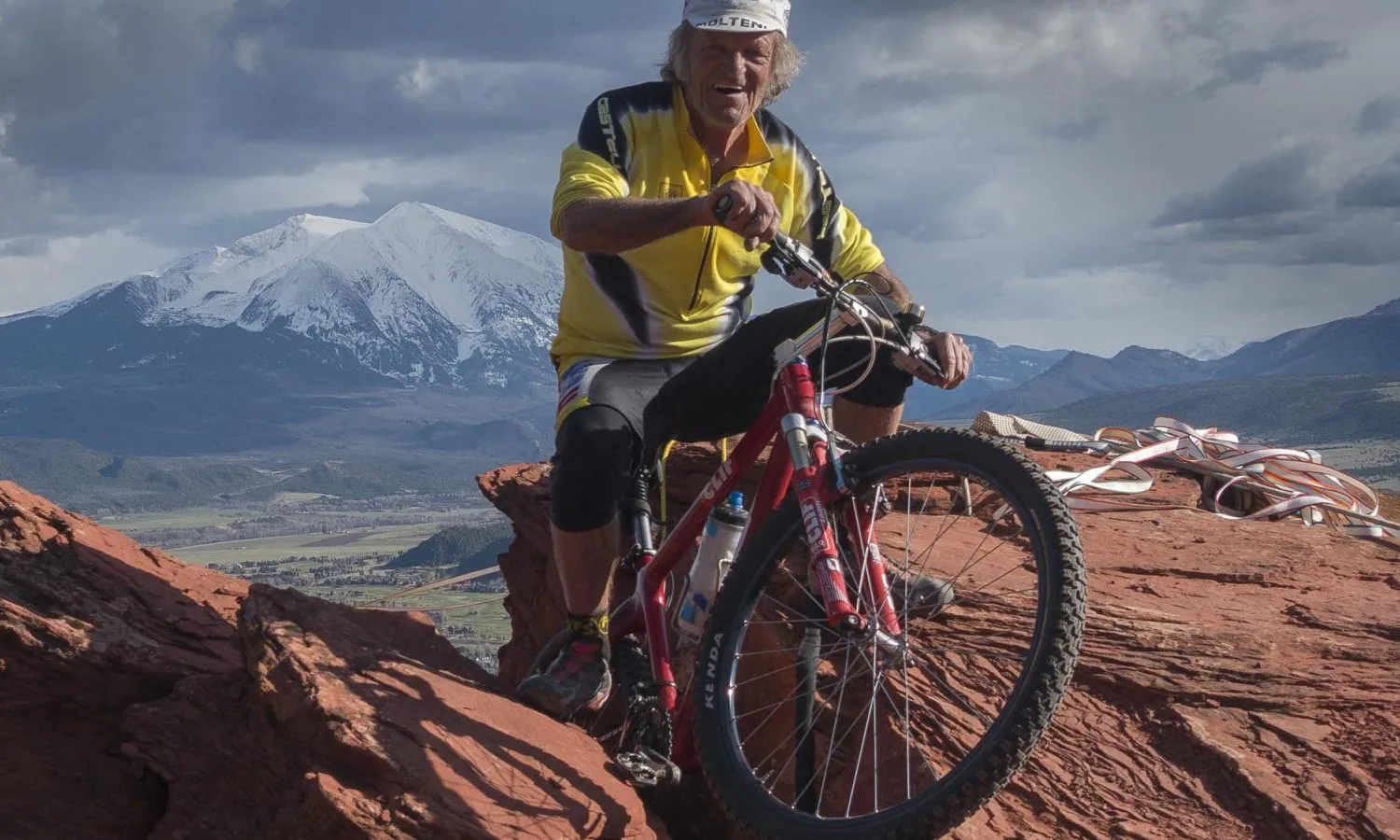 el documental 'The Frenchy', al voltant de l'atleta de 82 anys Jacques Houot i les seves aventures amb l'esqui, la bicicleta de muntanya o el ciclocròs.