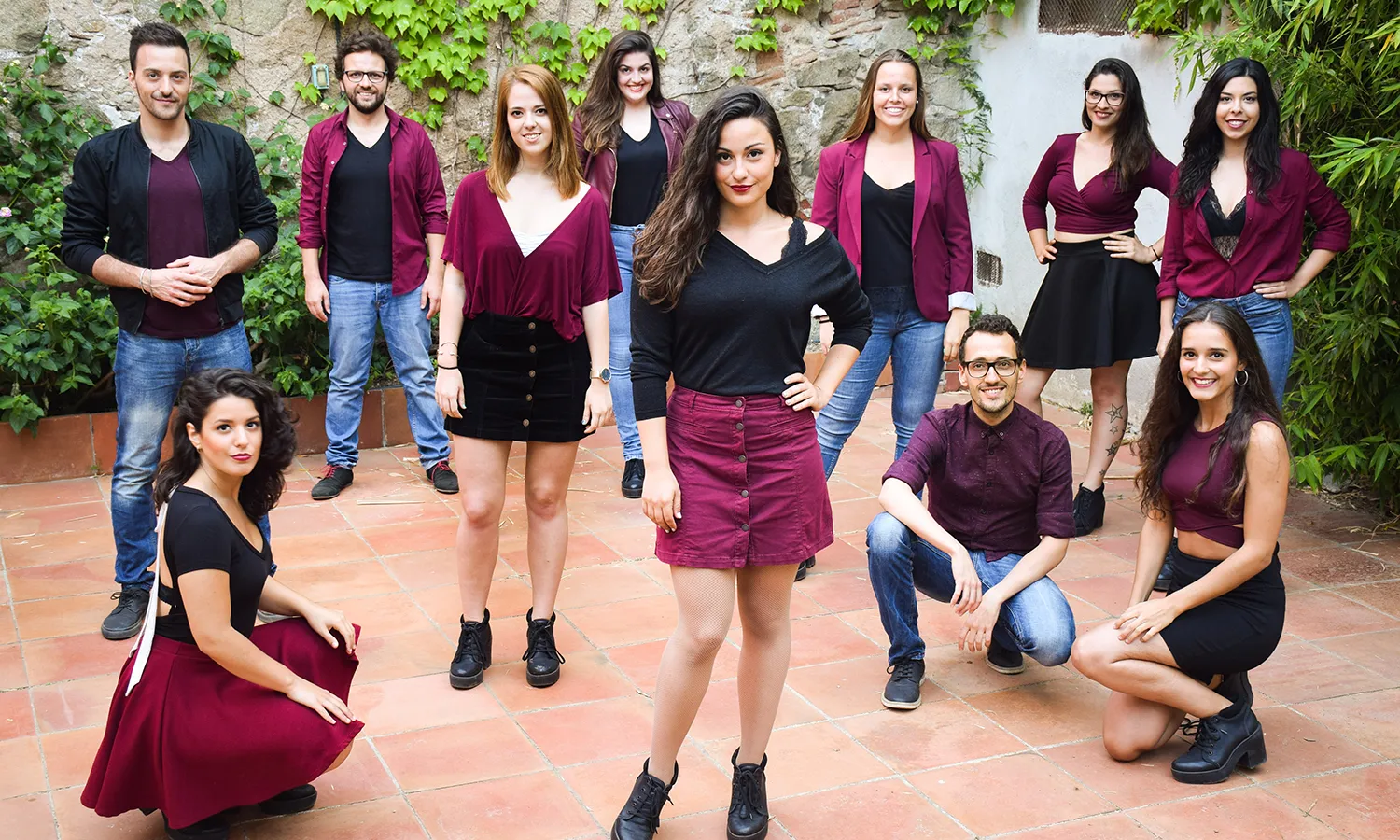 A Grup Vocal i l'espectacle OCTUBRE. Cançons per la llibertat