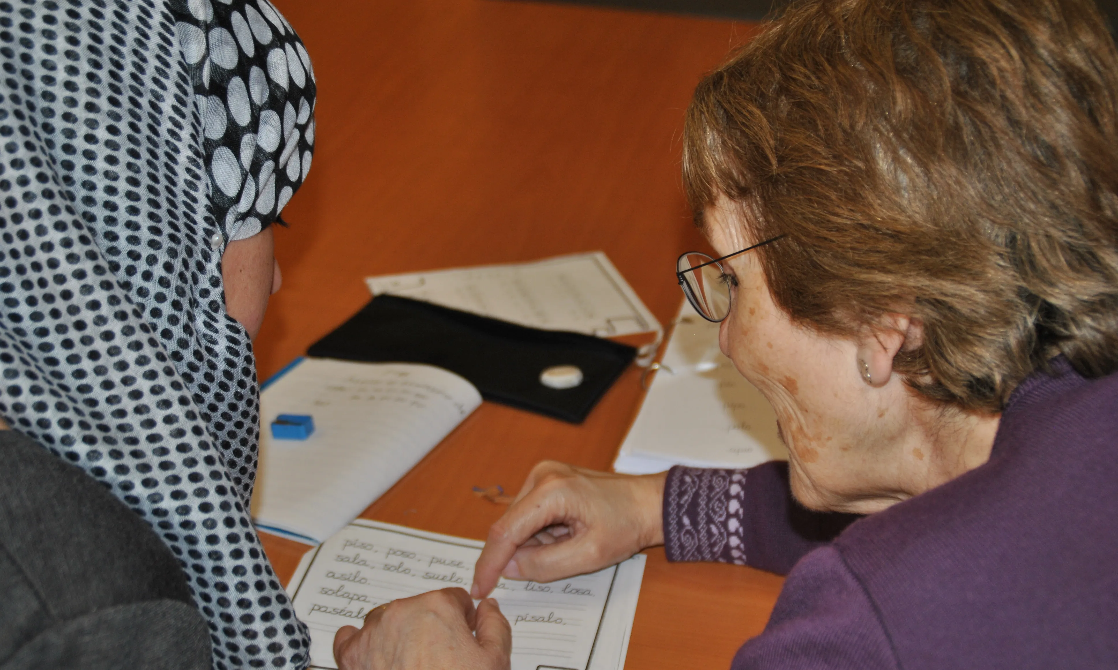 El voluntariat fomenta l'envelliment actiu de les persones grans teixint vincles amb el seu entorn.