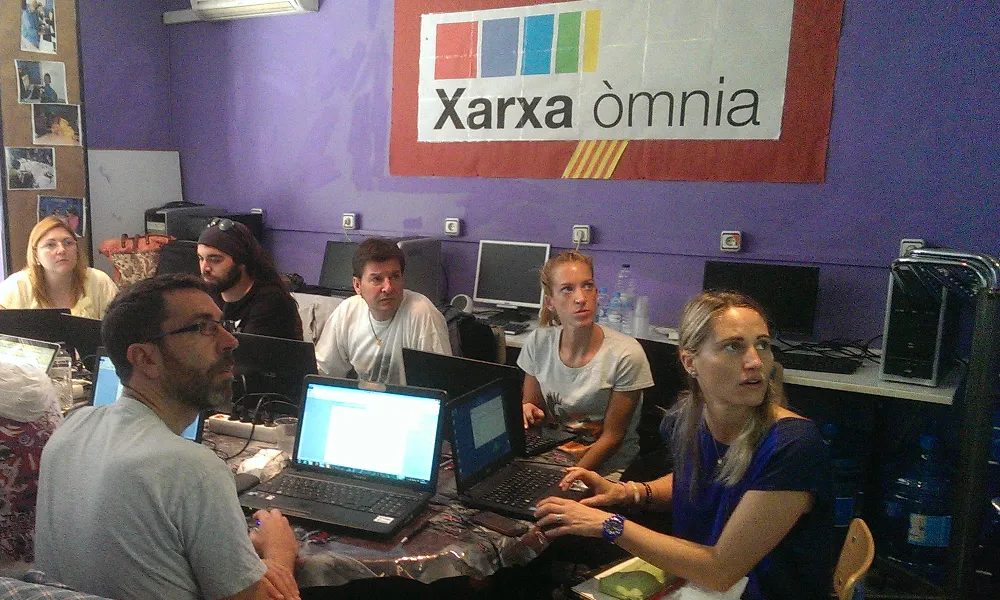 Activitat d'inserció laboral al punt Òmnia