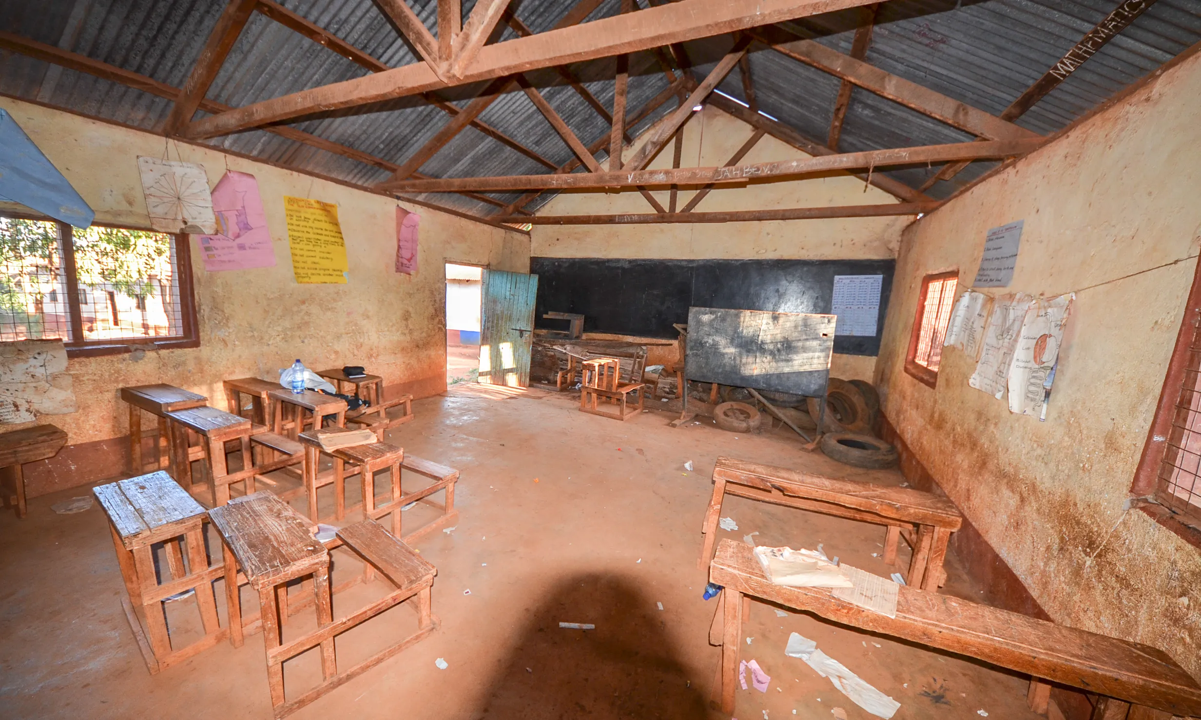 Compartir taula amb persones tan diferents però al mateix temps tan iguals, és una de les millors experiències dels projectes de cooperació internacional. Font: Base A.