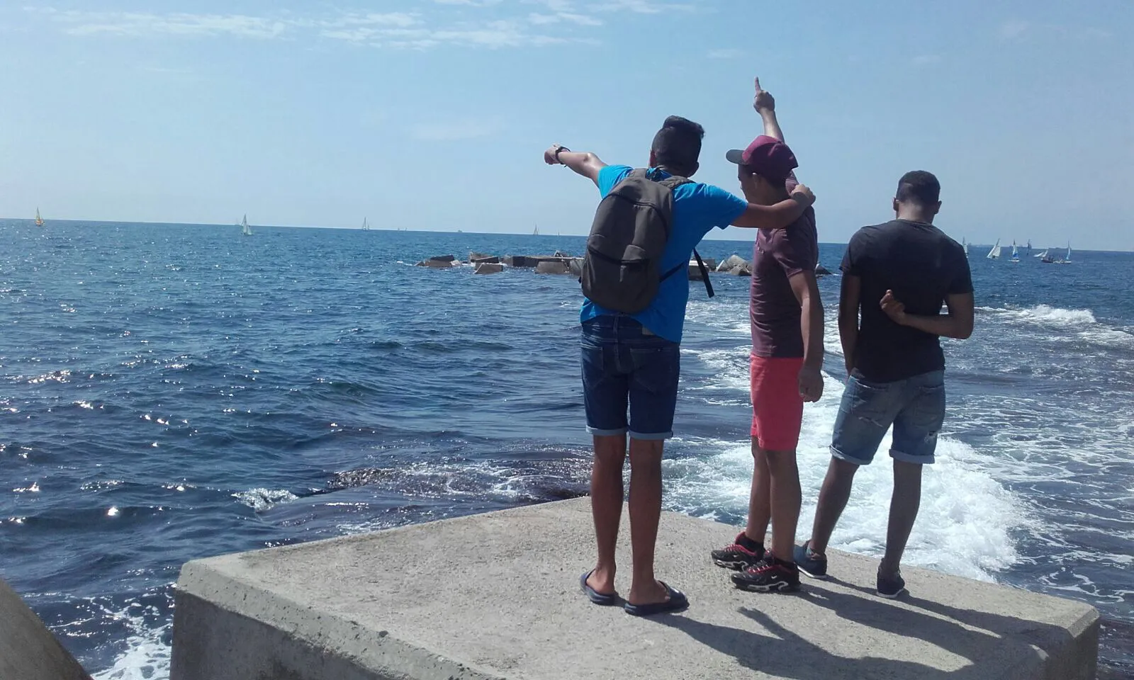 bayt-al-taqhafa dóna suport a menors no acompanyats