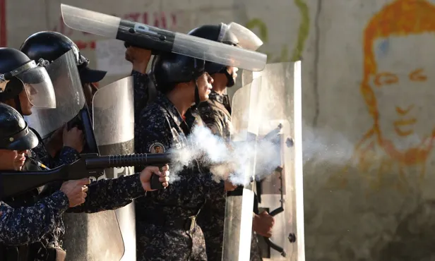 Forces armades a favor del govern de Maduro a Veneçuela