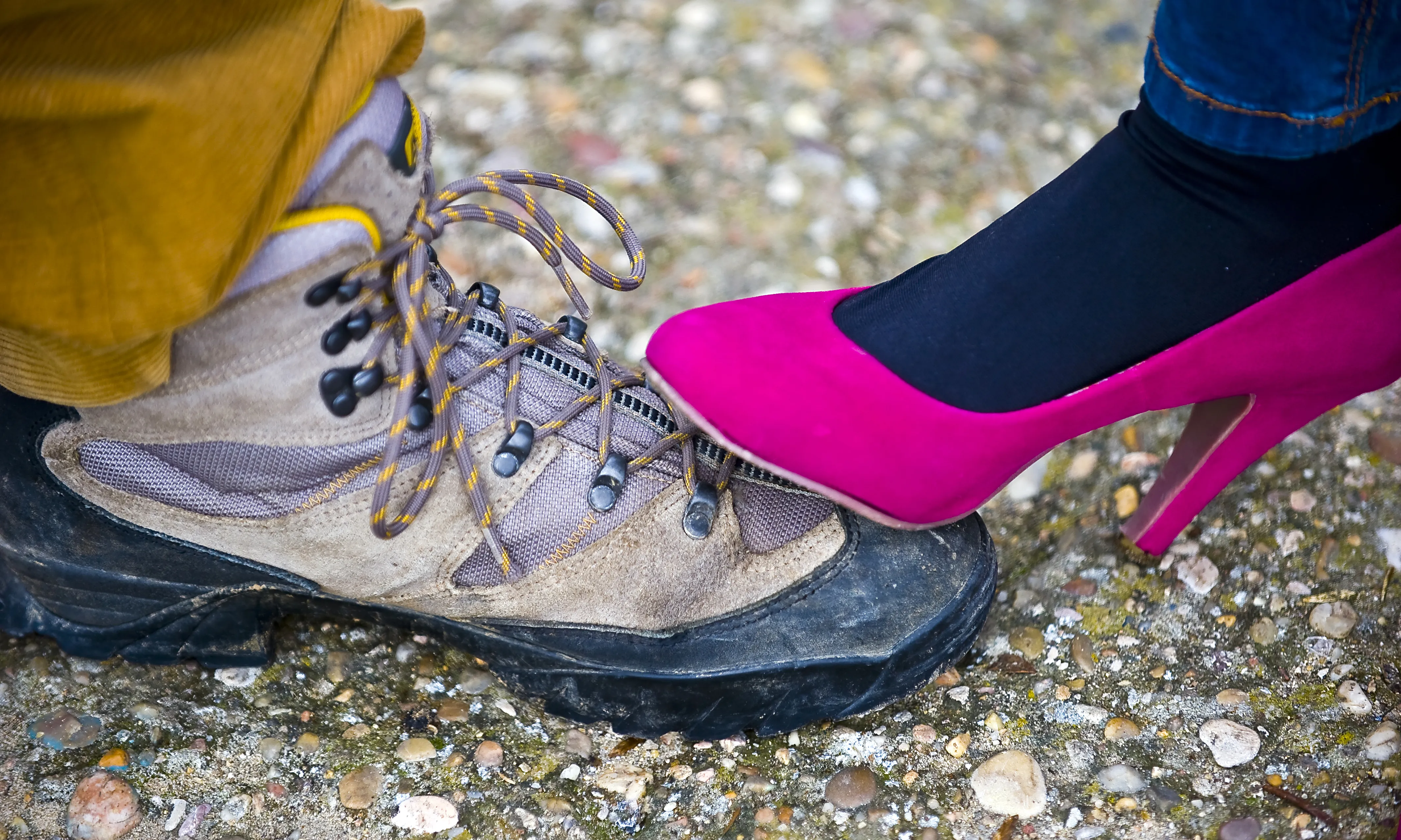 Sabata de color rosa aixafant xiruca