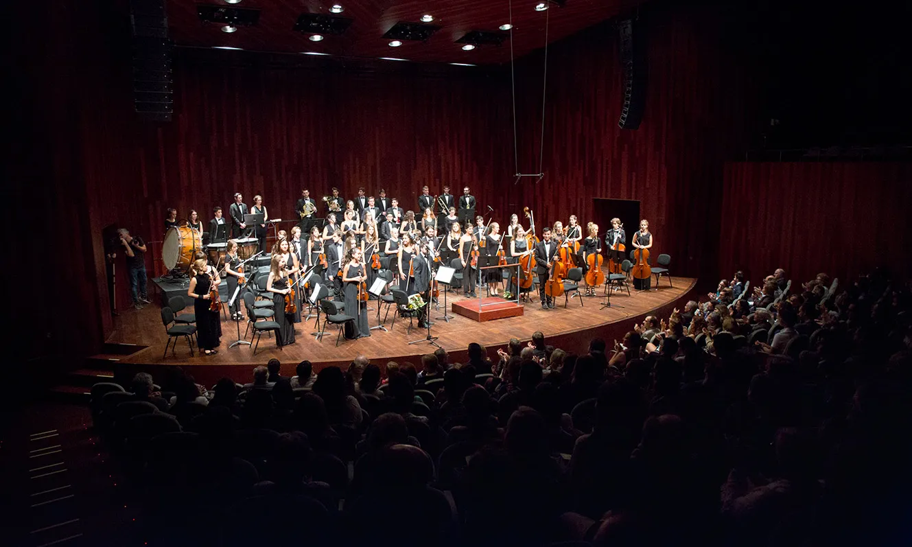 La JOSB en una actuació a l'Auditori de Barcelona.