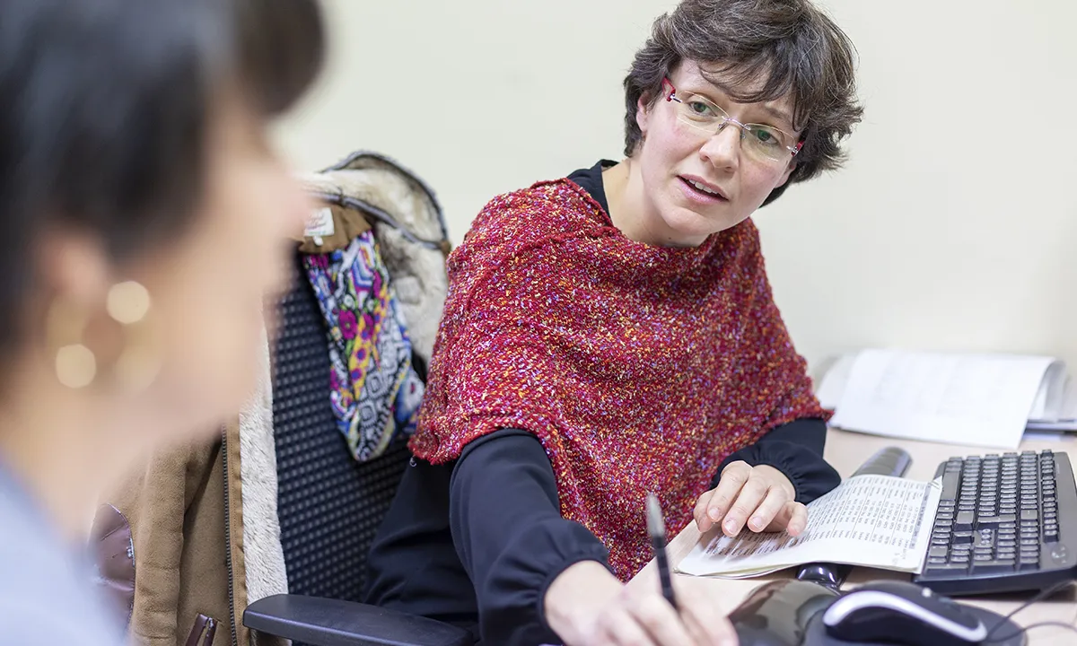 L'advocada Beatriz Fernàndez treballa a la Fundació Arrels, una entitat que treballa perquè ningú dormi al carrer.