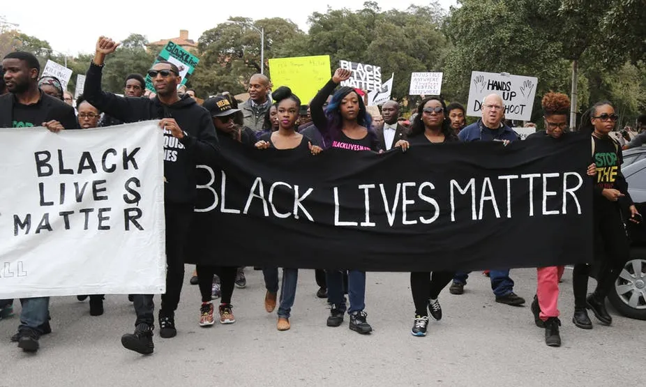 El moviment #BlackLivesMatter és la temàtica dun dels llibres recomanats