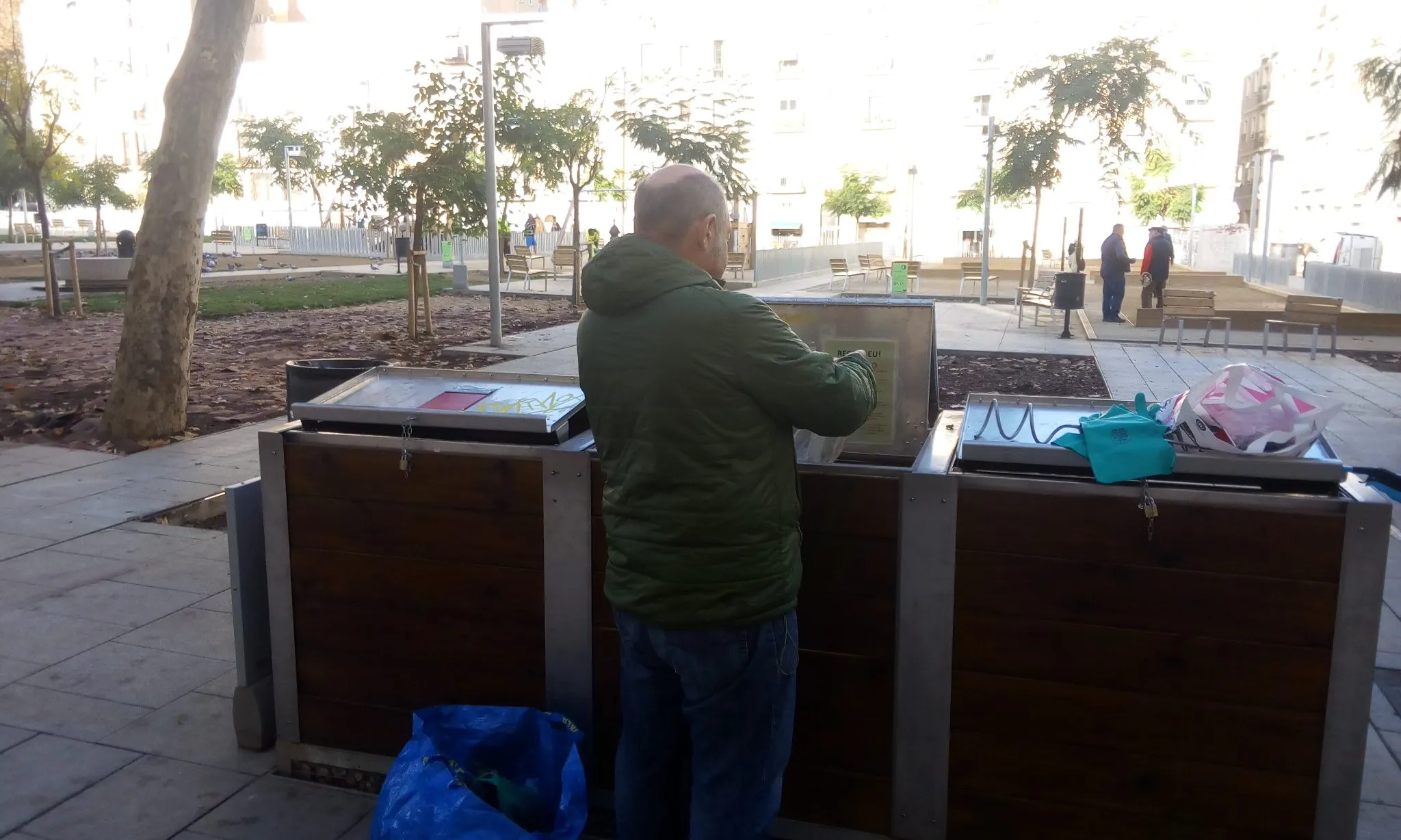Els compostadors són 3 contenidors d'1 m3. 