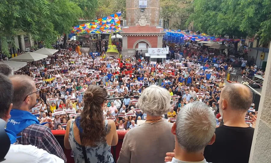 Moment del pregó de la Festa Major de Gràcia