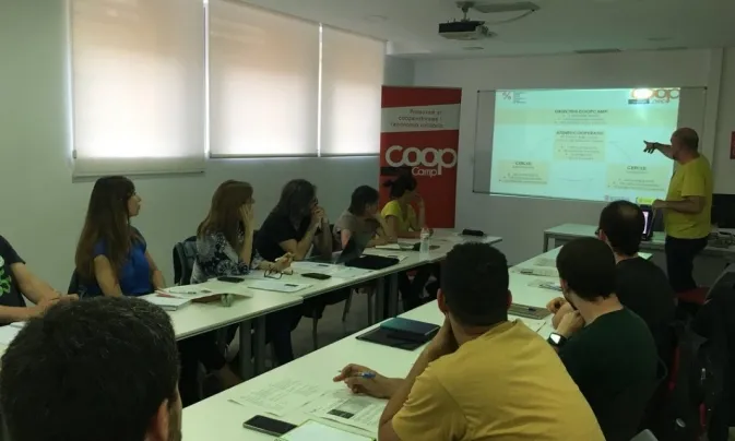 Sessió formativa ‘Engeguem el nostre projecte cooperatiu’