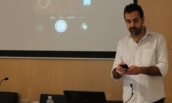 Jordi Flamarich en una formació sobre com treure-li profit al vídeo.