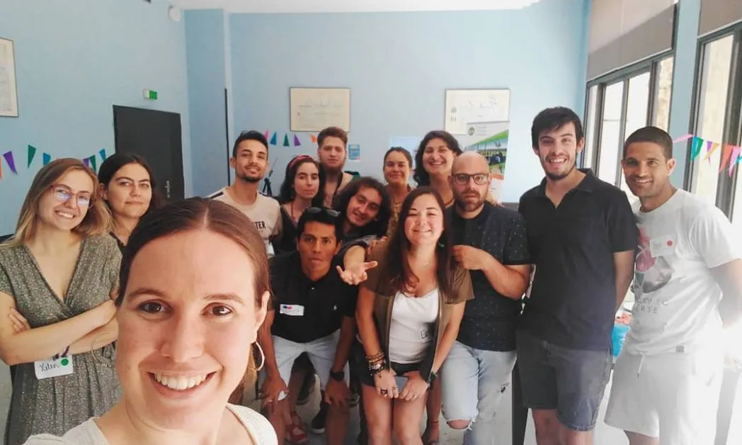 Joves participants en formacions de la Fundació Catalunya Voluntària