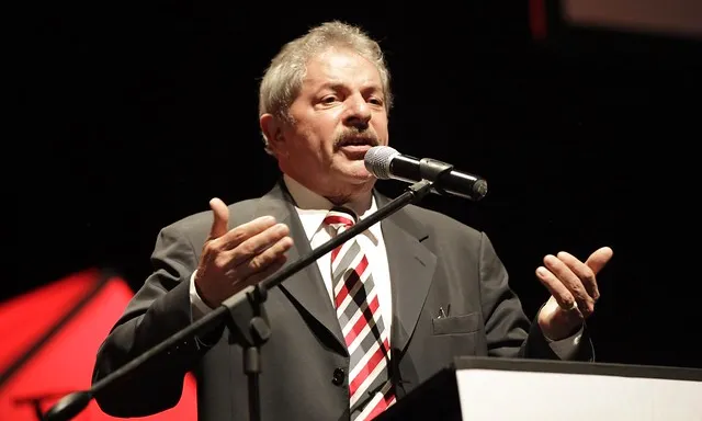 Lula da Silva donant un discurs